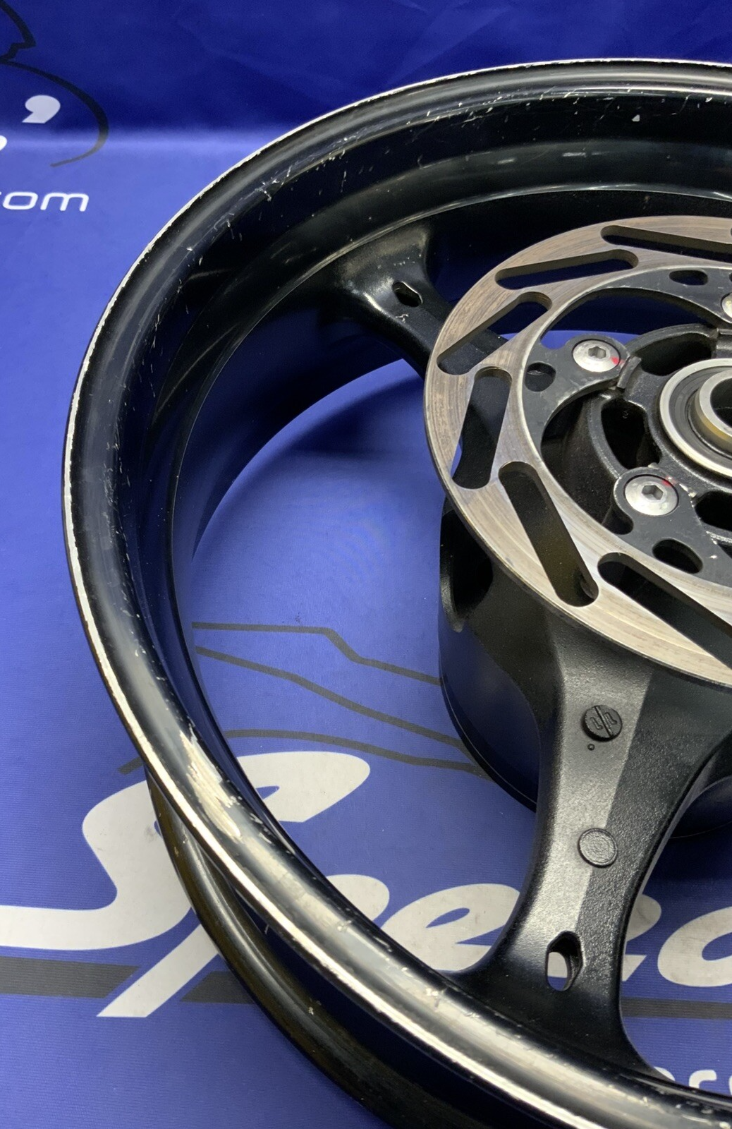 Suzuki Rear Wheel W/ Brake Rotor (Black) GSXR 600/750 06-07 OEM 64111-01H00-019