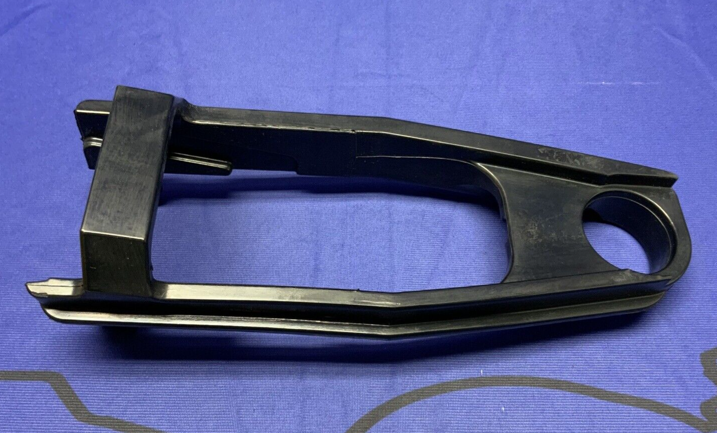 Suzuki Rear Chain Guard SV650 2015, 2017, 2018-2020 OEM 61273-44H00