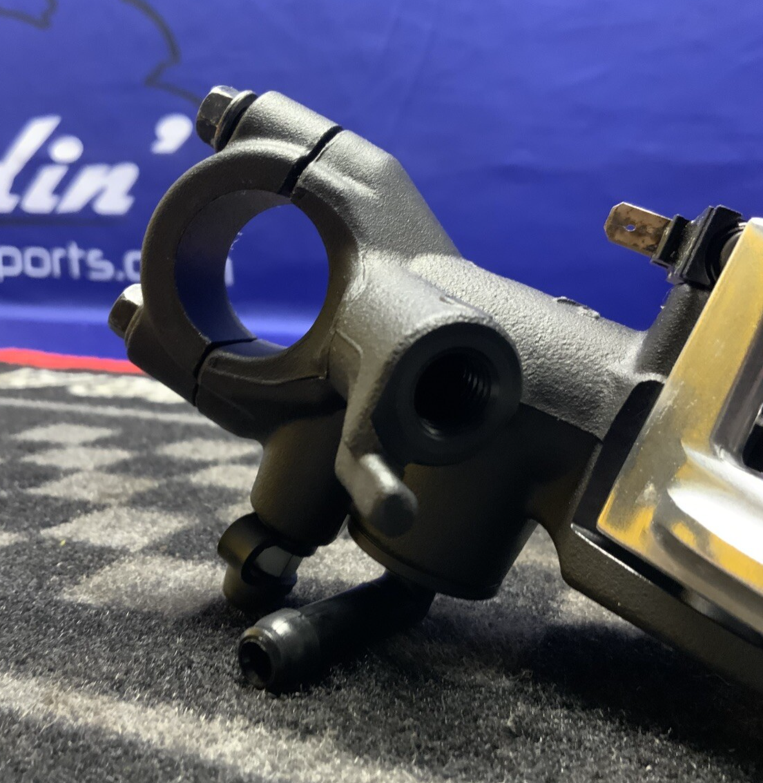Yamaha Front Brake Master Cylinder Assembly YZF-R6 2017-2024 OEM 2CR-2580A-00-00