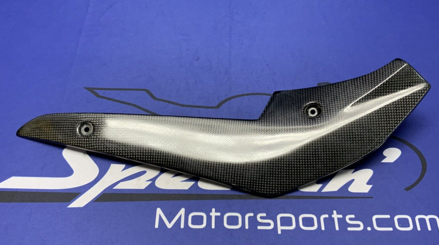 Carbonin Left & Right Frame Cover GSXR 1000/R 2017-2025 OEM CS12300