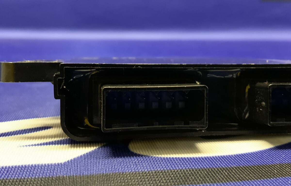 Yamaha Headlight Control Unit (LCU) YZF-R6 2017-2020 OEM 2PP-85490-00-00