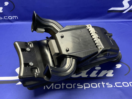 Suzuki Air Box Assembly GSX-8R/S 2023-2026 OEM 13700-25L00-1