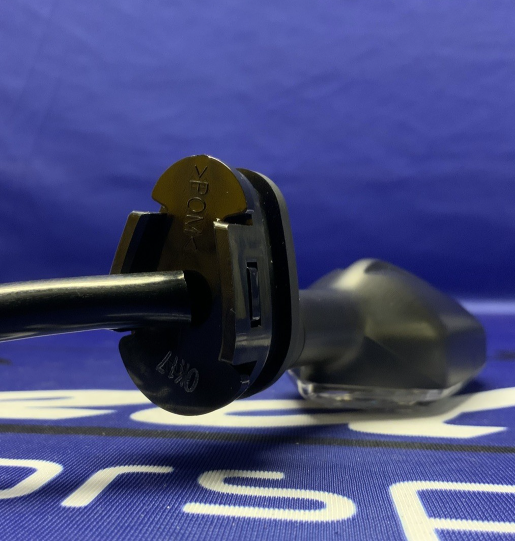 Yamaha Right Rear Turn Signal YZF-R6 2017-2025 OEM BN6-83340-10-00