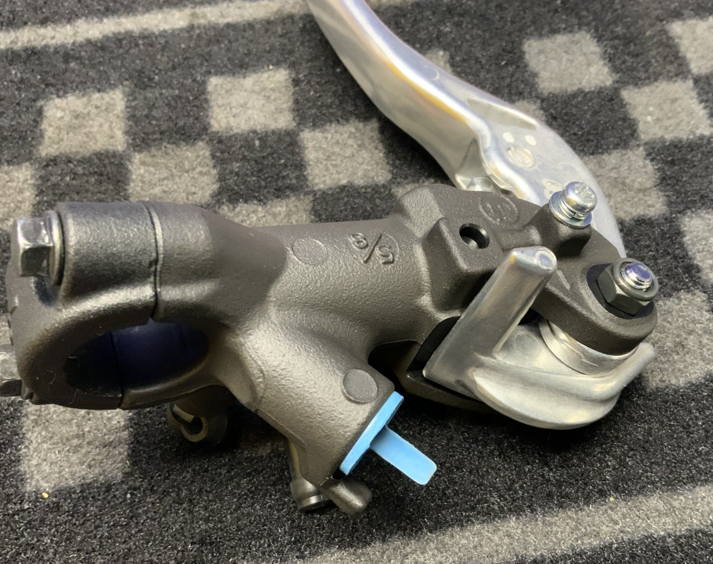 Yamaha Front Brake Master Cylinder Assembly YZF-R6 2017-2024 OEM 2CR-2580A-00-00