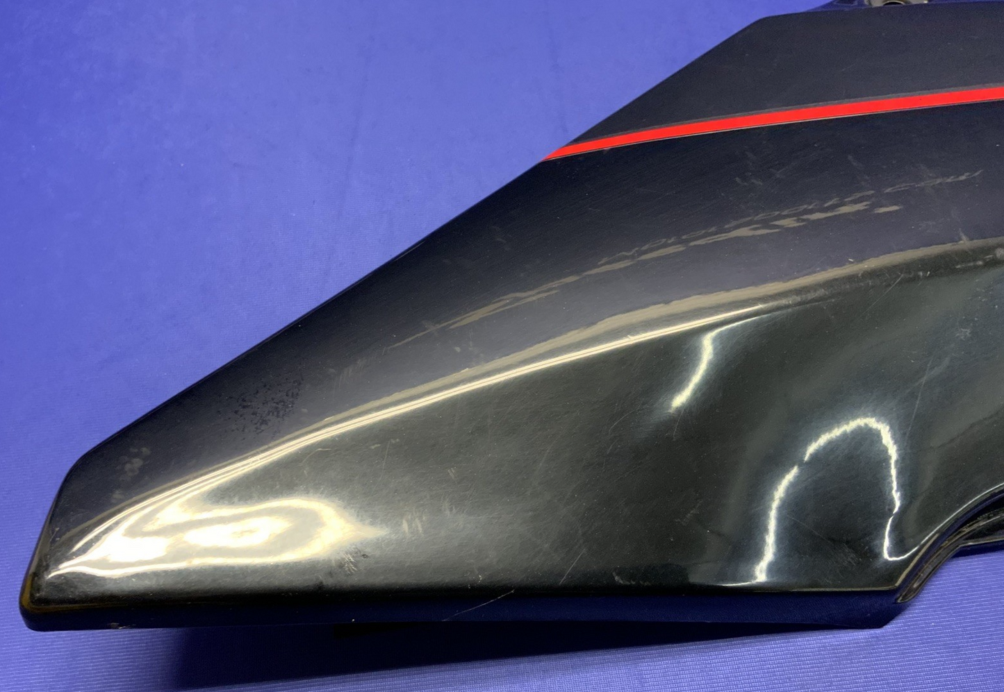 Kawasaki Right Lower Fairing (Black) GPZ1000R 1986-1987 OEM 36002-5160-T4