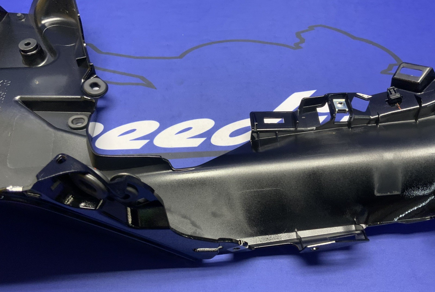 Yamaha Right Upper Fairing (Black) YZF-R9 2025 OEM BKN-28397-00-P1