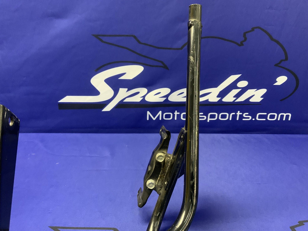 Kawasaki Front Fairing Upper Cowling Mount ZX1000A 1986-1987 OEM 11044-1175