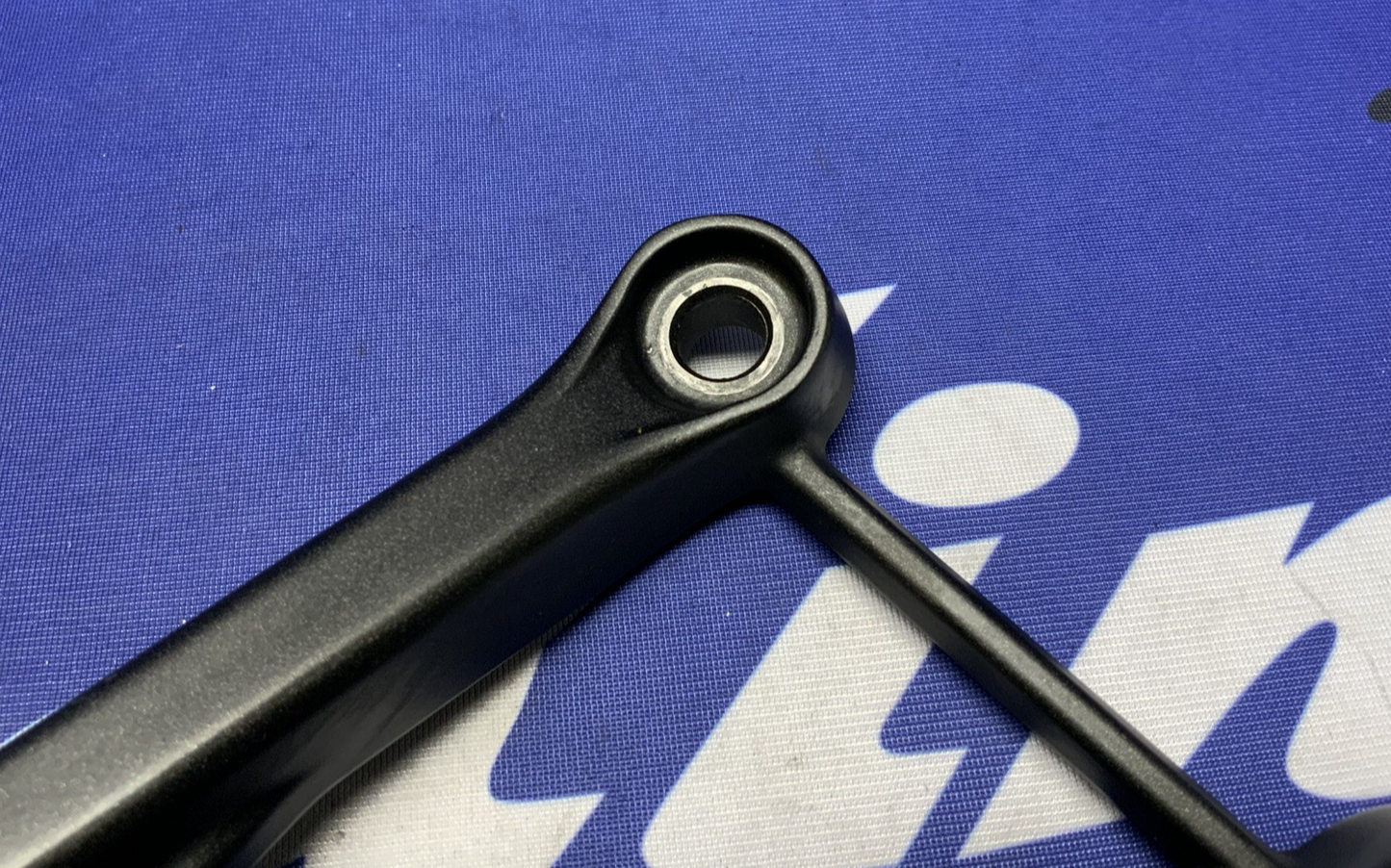 Kawasaki Right Passenger Foot Rest (Black) ZX-4R/RR 2023-2025 OEM 35063-1571-18R