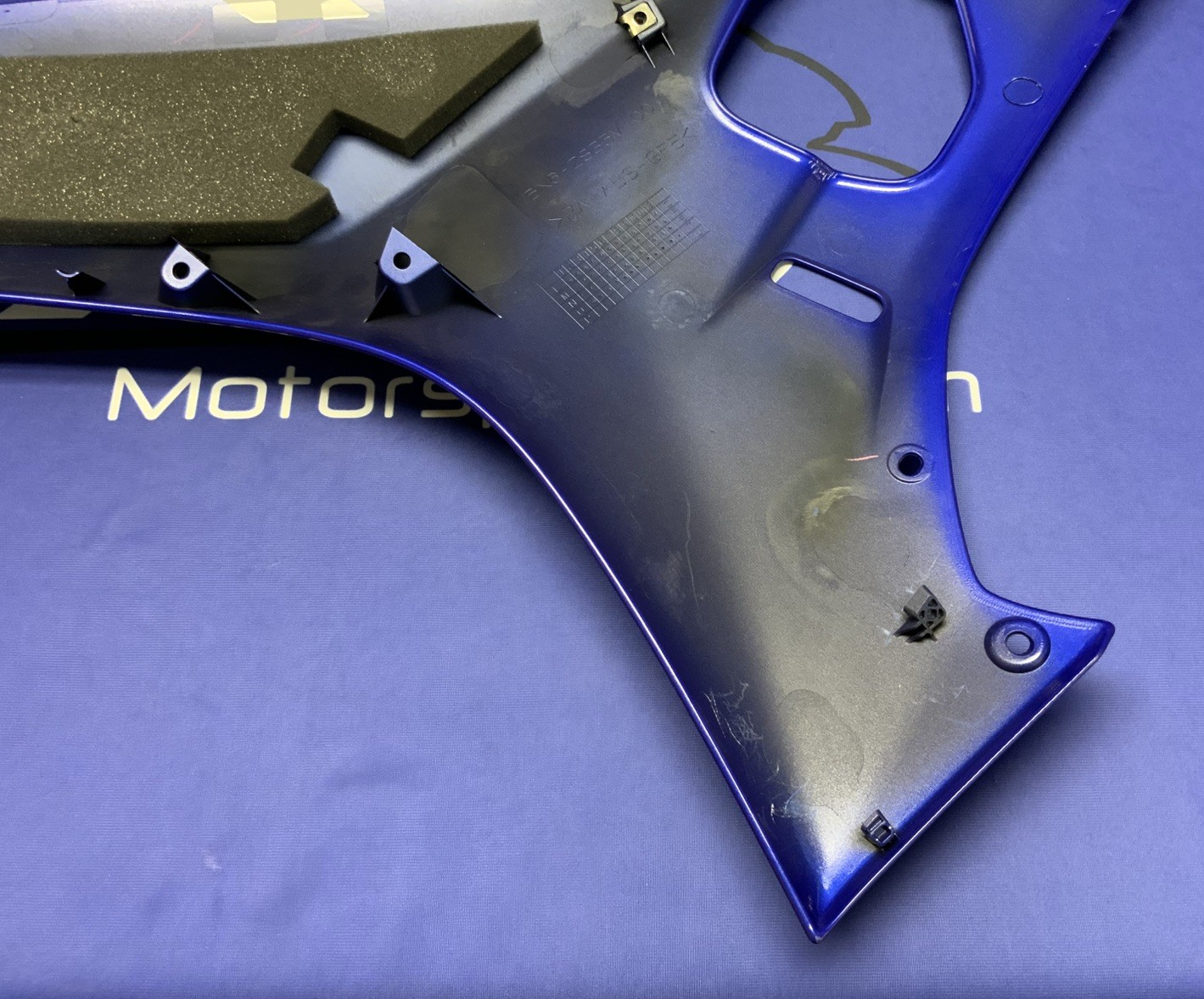 Yamaha Right Lower Fairing (Blue) YZF-R6 2017-2024 OEM BN6-W283V-90-P0