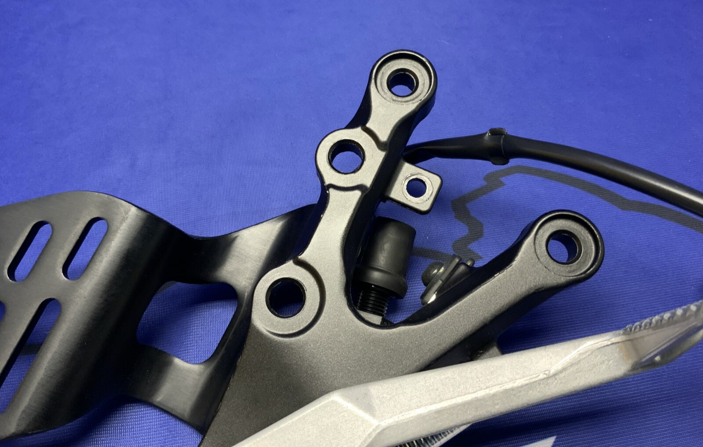 Yamaha Right Rear Set W/ Switch (Black) YZF-R6 2012-2024 OEM 2C0-27443-10-00