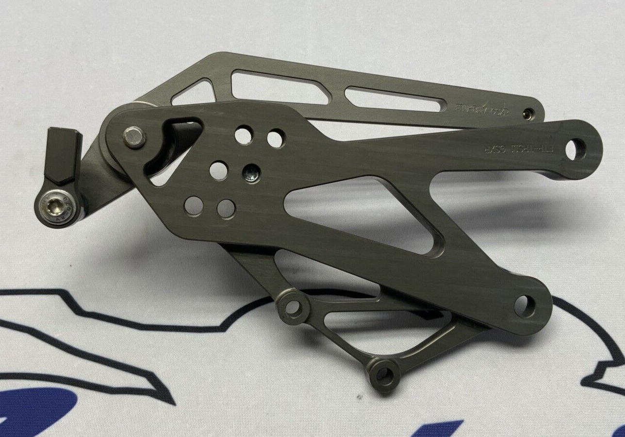 Evol Technology Right Rear Set Bracket W/ lever GSX-R1000/R 17-25 ETP-SRA-171.1