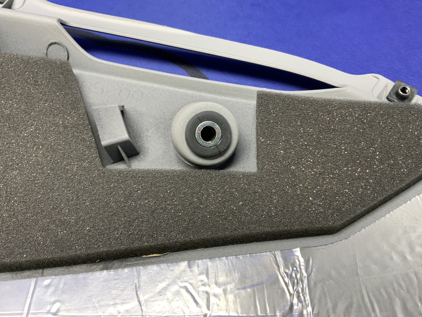 Yamaha Left Lower Fairing (Gray) YZF-R6 2017-2024 OEM BN6-28385-00-P4