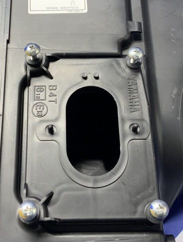 Yamaha Airbox YZF-R7 2022-2025, MT07 2021-2024 OEM 1WS-14401-00-00