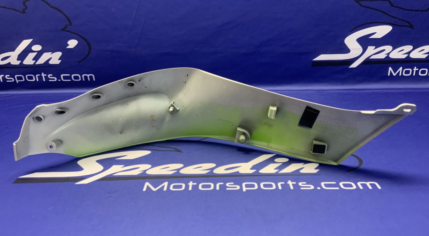 Kawasaki Right Tank Trim (40th Ann) ZX-10R/RR 2021-2025 OEM 14093-0681-11C