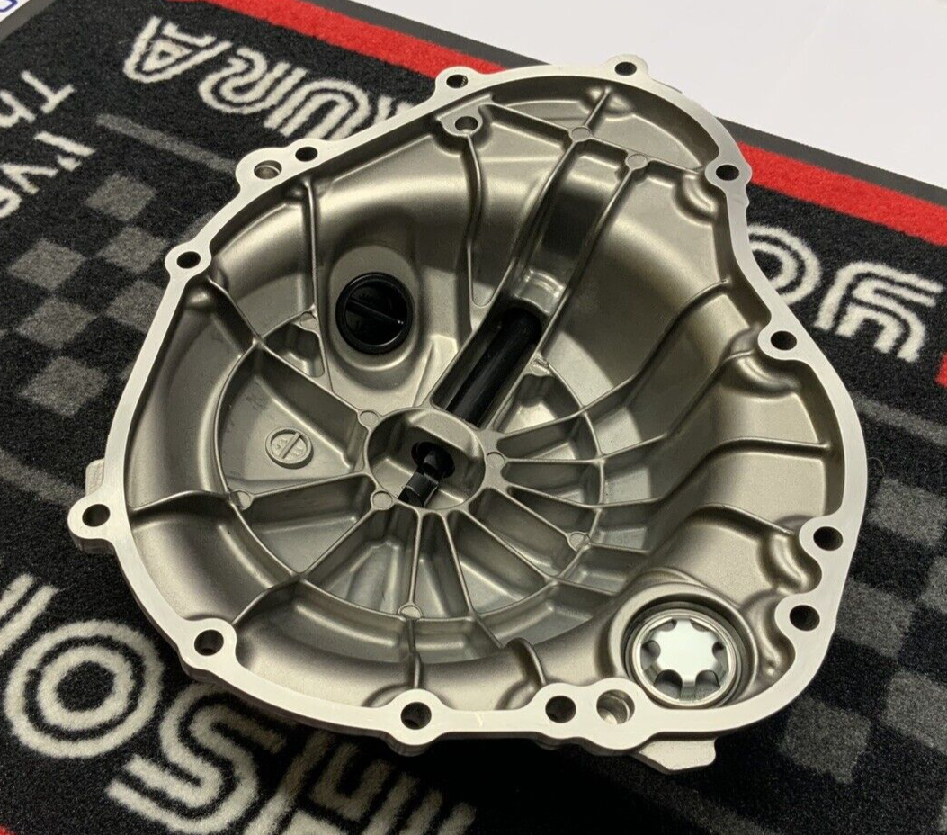 Kawasaki Clutch Cover W/ Plug ZX-6R 2013-2022 OEM 14032-0572
