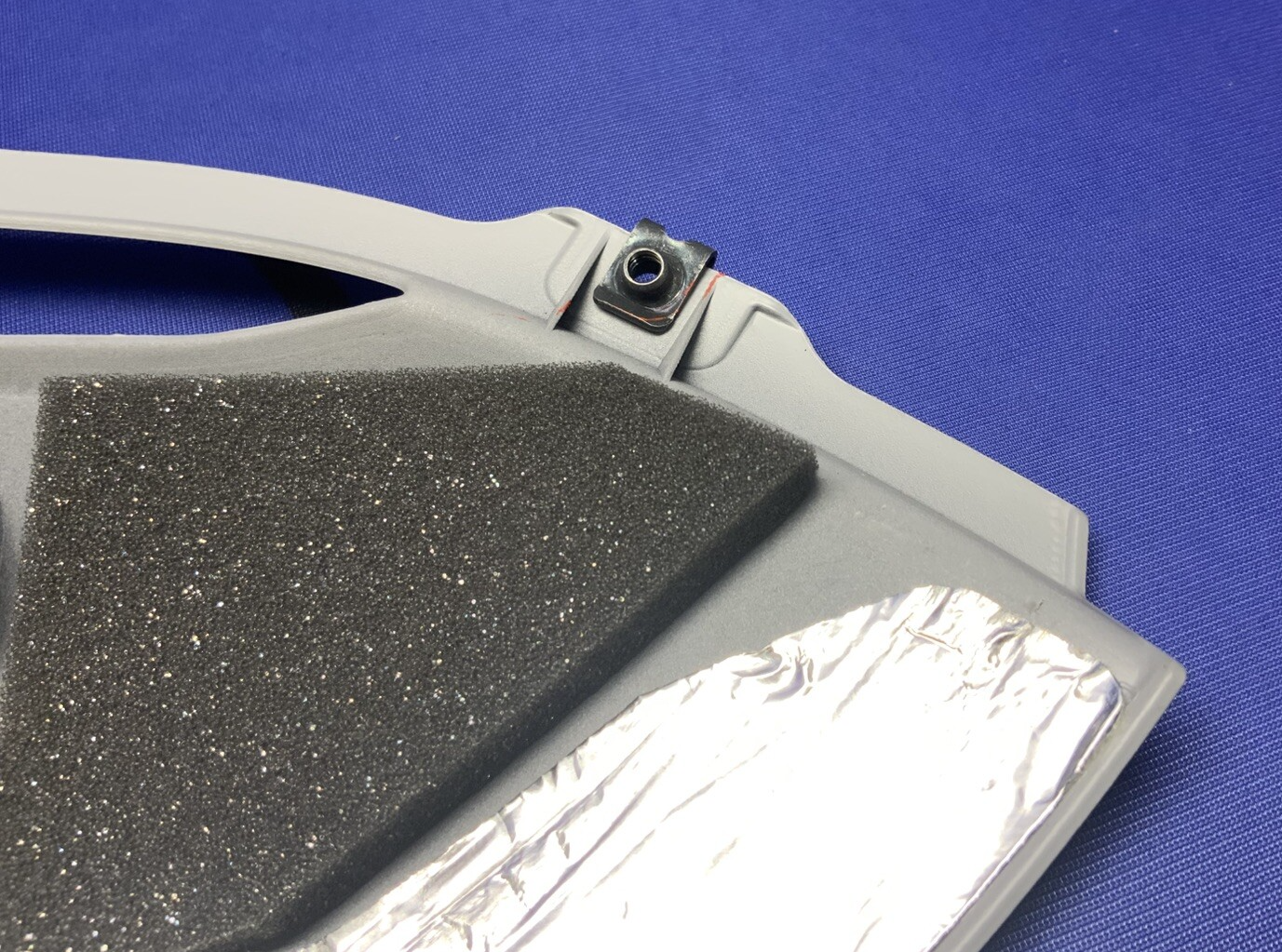 Yamaha Left Lower Fairing (Gray) YZF-R6 2017-2024 OEM BN6-28385-00-P4