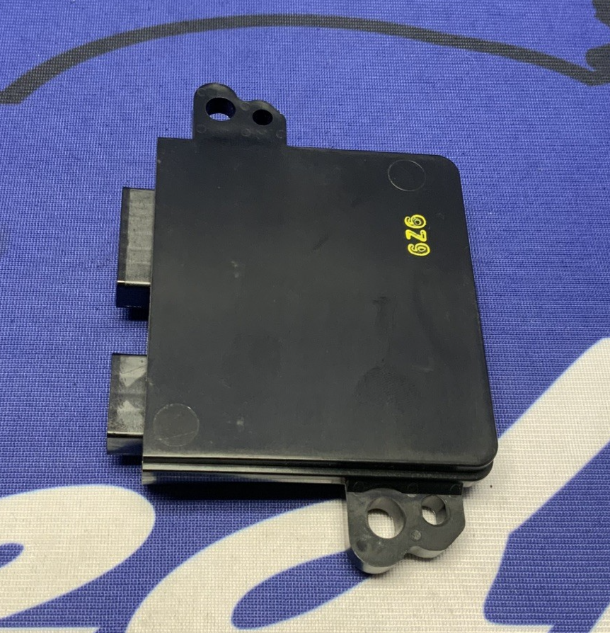 Yamaha Headlight Control Unit (LCU) YZF-R6 2017-2020 OEM 2PP-85490-00-00