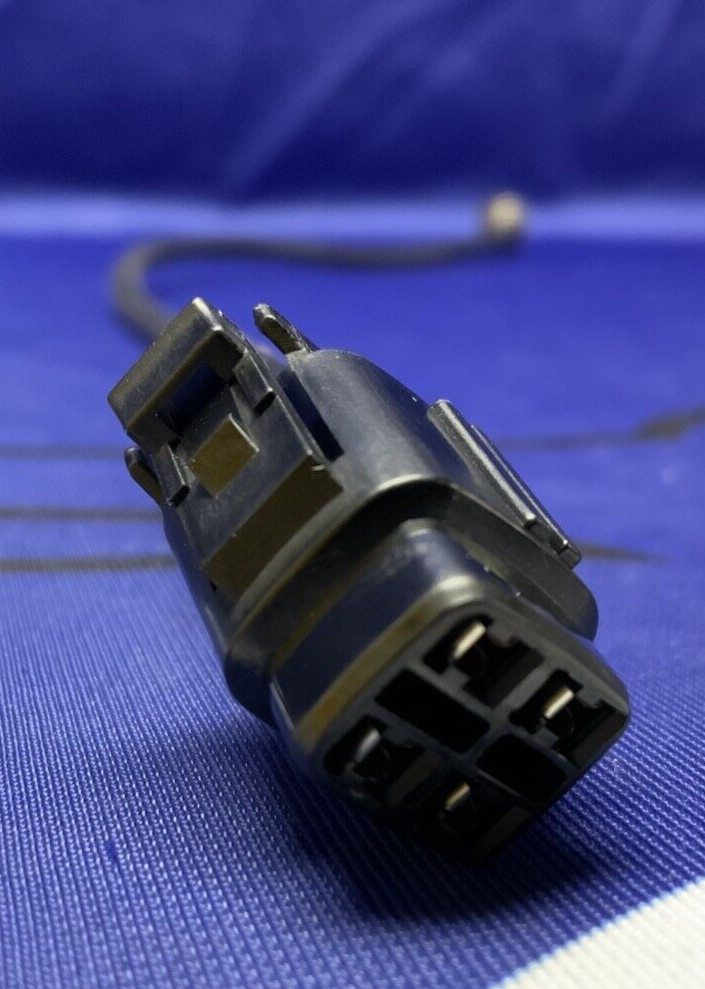 Suzuki Oxygen Sensor GSXR 600/750 2011-2025 OEM 18213-23H01