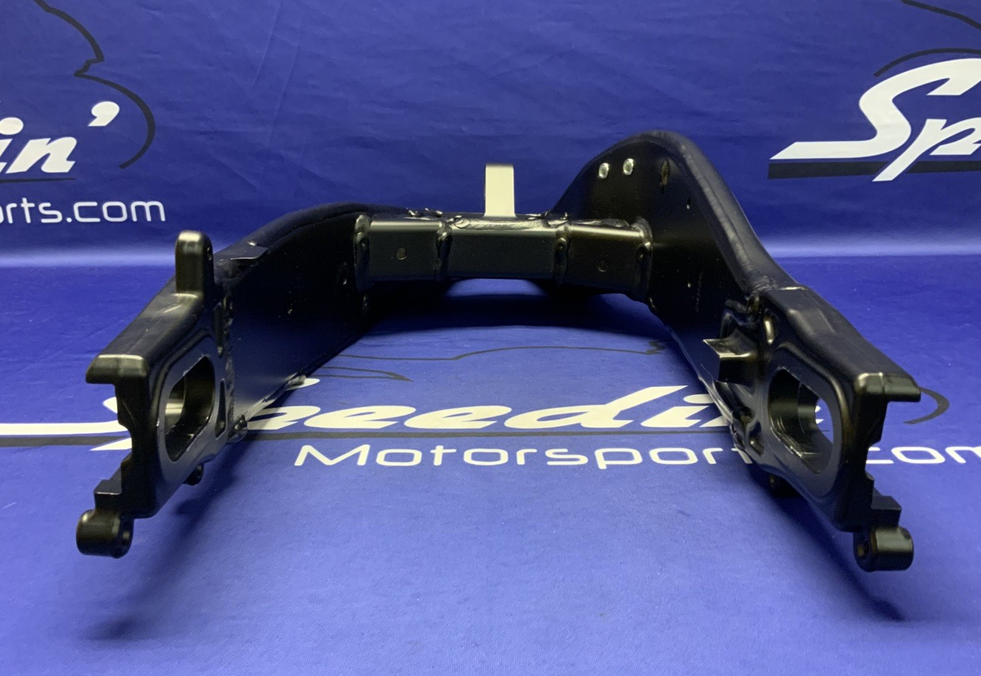 Yamaha Swing Arm YZF-R9 2025 OEM BKN-22110-00-00