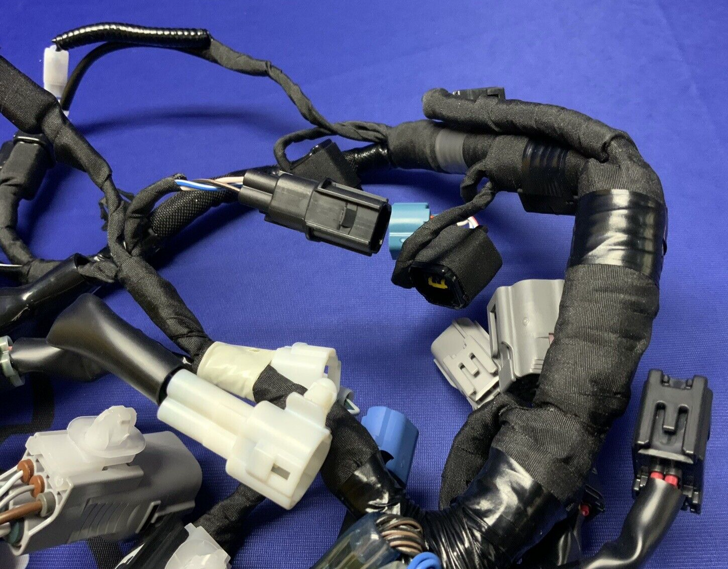 Suzuki Wire Harness GSX-8R 2024-2025 OEM 36610-25L20