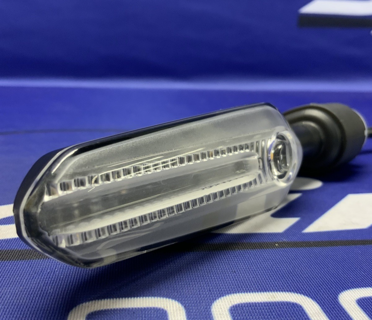 Yamaha Right Rear Turn Signal YZF-R7 2022-2025 OEM B7N-83340-20-00