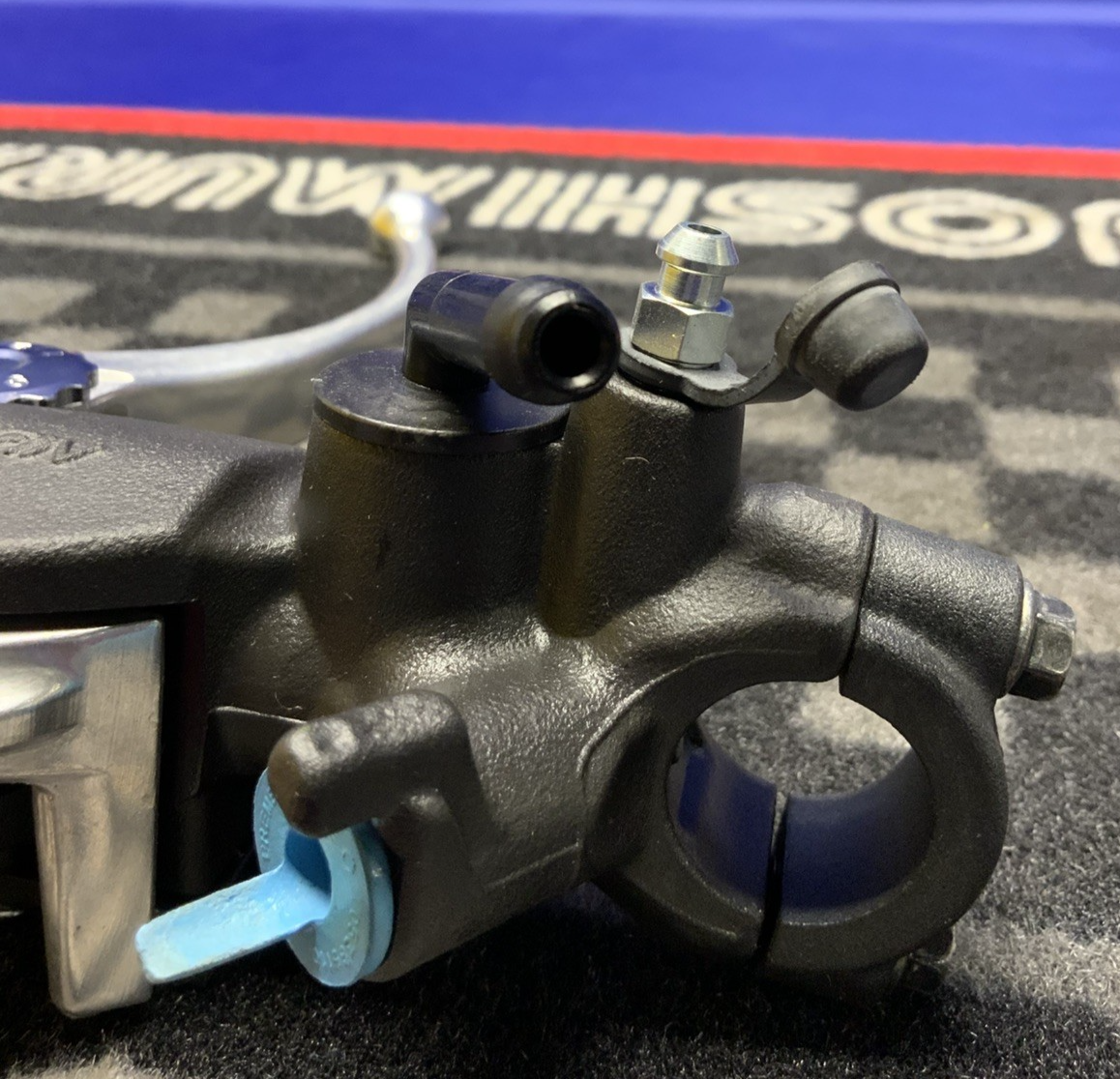 Yamaha Front Brake Master Cylinder Assembly YZF-R6 2017-2024 OEM 2CR-2580A-00-00
