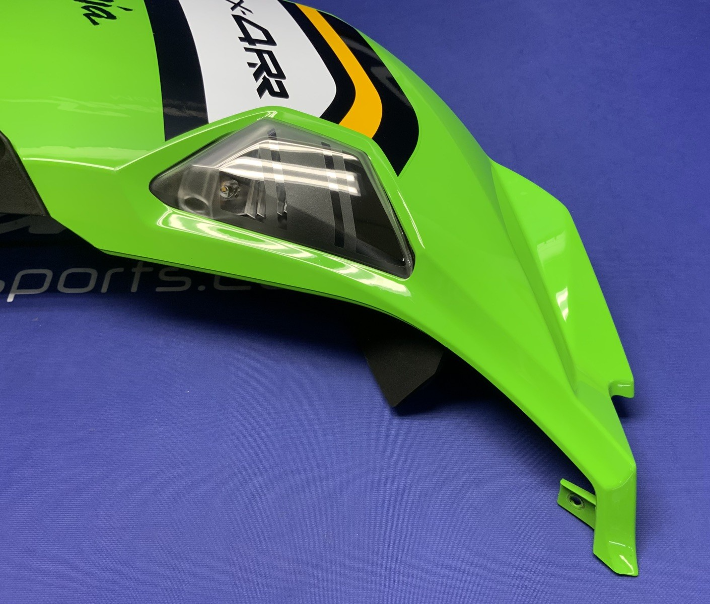 Kawasaki Right Complete Fairing W/ Turn Signal ZX-4R/RR 23-25 OEM 55061-5228-777