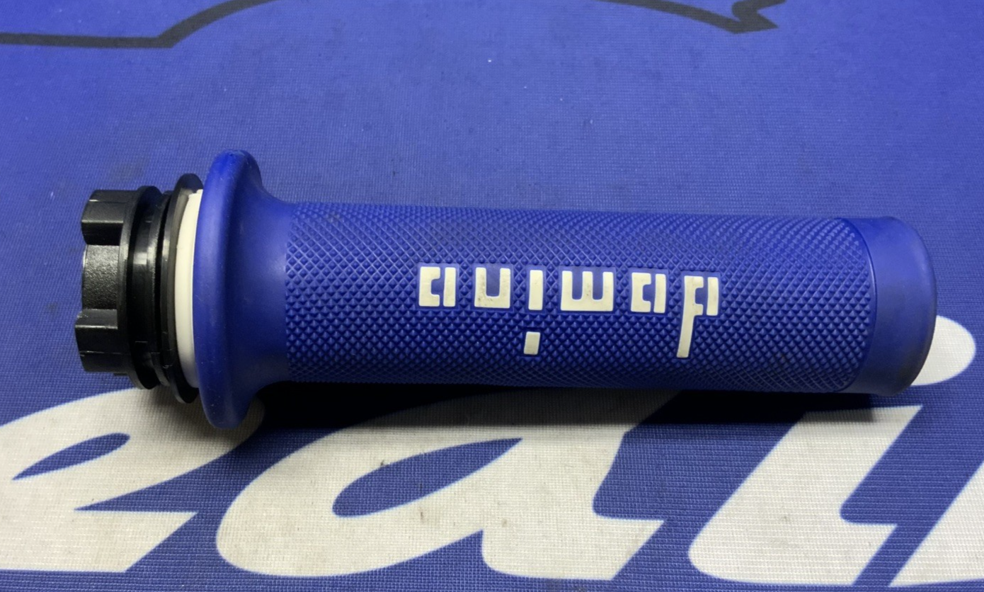 Domino XM2 Throttle Tube W/ Grip (Blue)