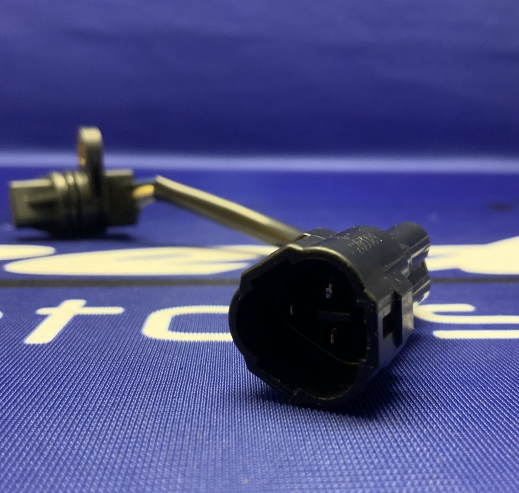 Yamaha Speed Sensor YZF-R6 2006-2024 OEM 5VY-85896-02-00