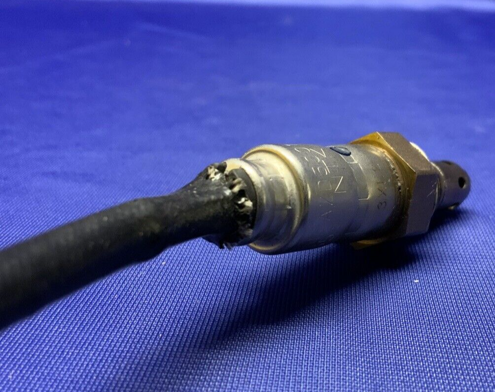 Suzuki Oxygen Sensor GSX-8R/S 2023-2025 OEM 18213-25L40