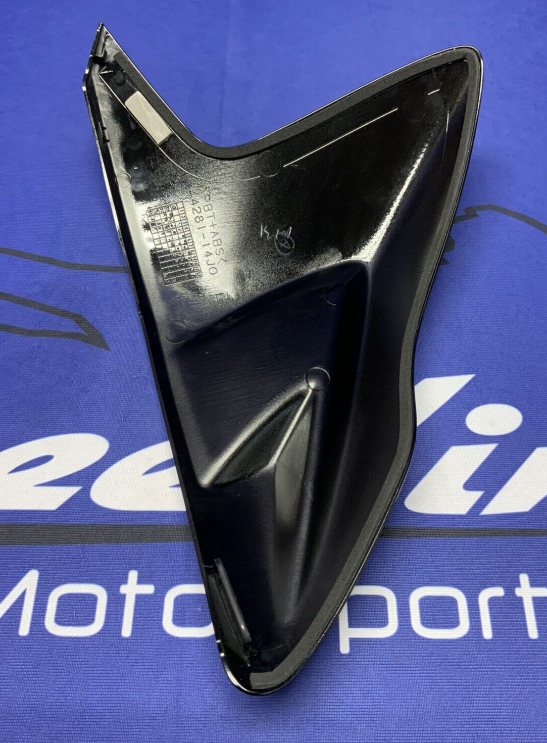 Suzuki Left (Black) Fuel Tank Cover GSXR600/750 2022, 2023 OEM 44280-14J80-YKV