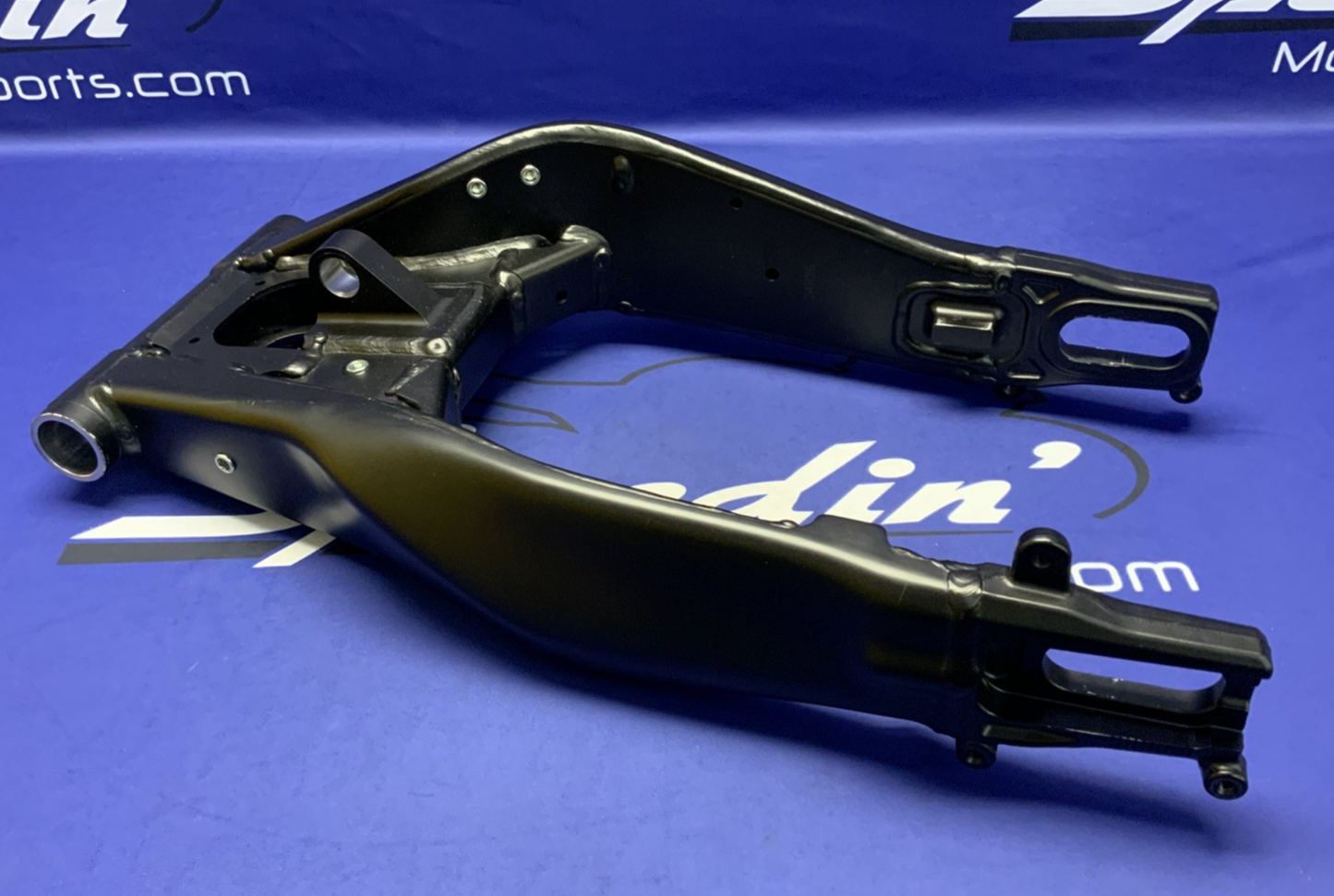 Yamaha Swing Arm YZF-R9 2025 OEM BKN-22110-00-00