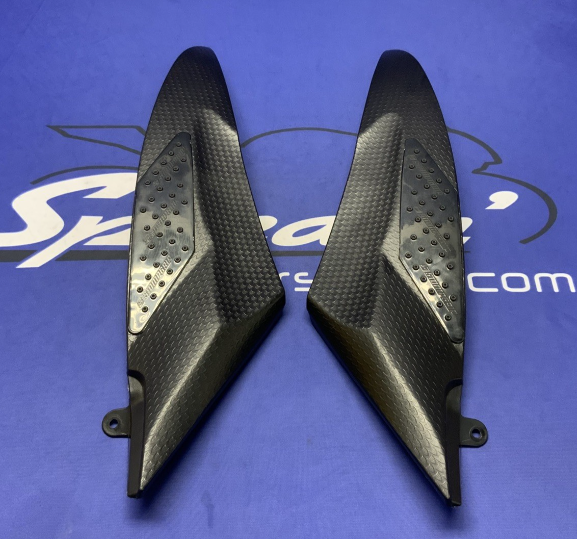 ZXMT Tank Trim Set W/ Stomp Grip Tank Grips YZF-R6 2006-2007 XM23-068