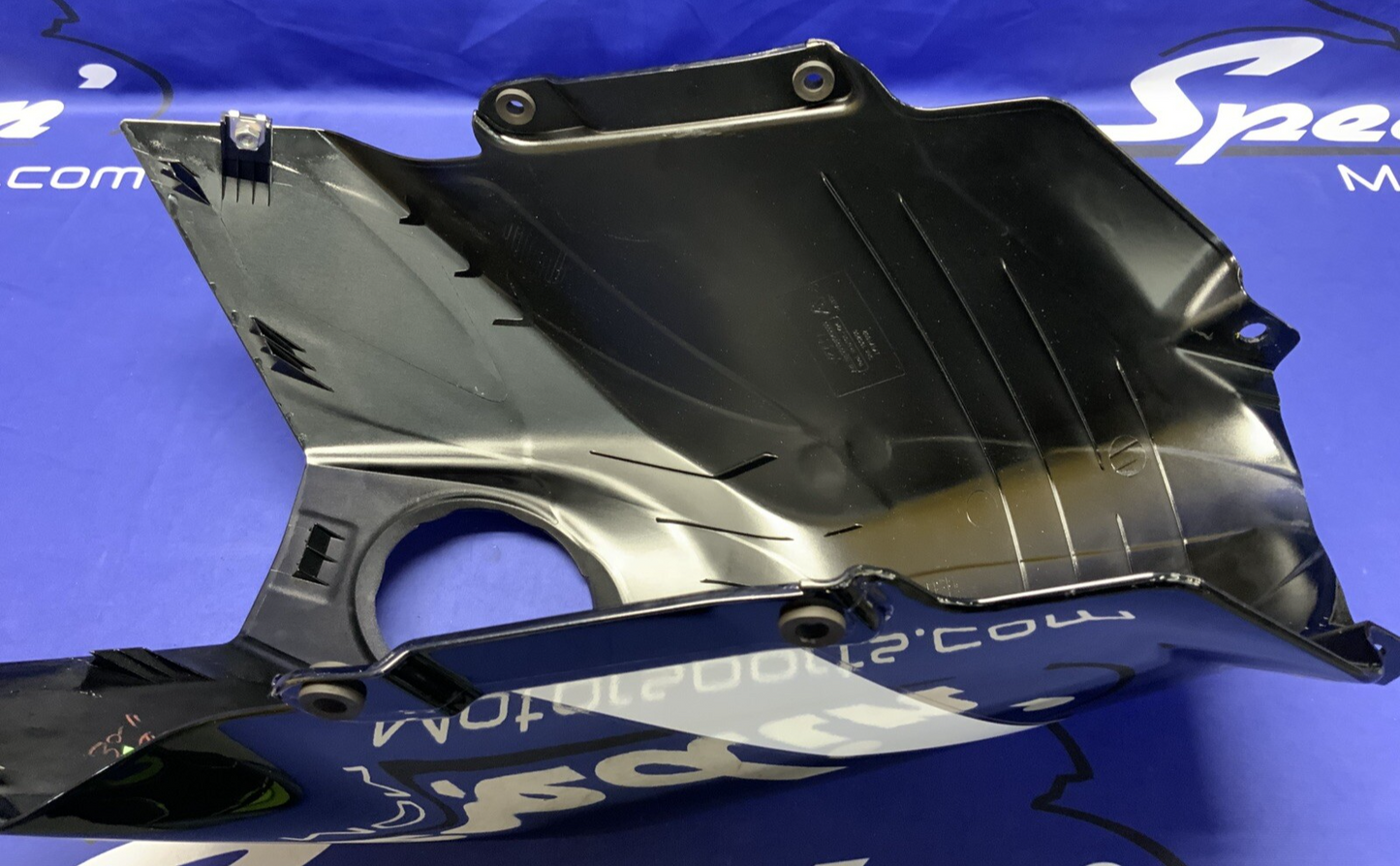 KTM Fuel Tank Cover Black RC 390 2017-2019 OEM 9050804900030