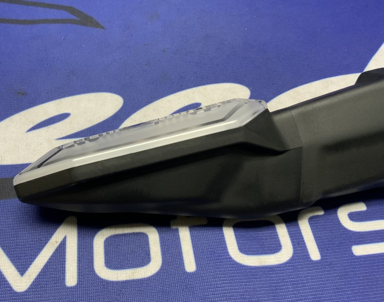 Kawasaki Right Rear Turn Signal ZX-6R 2024-2025 OEM 23037-0551