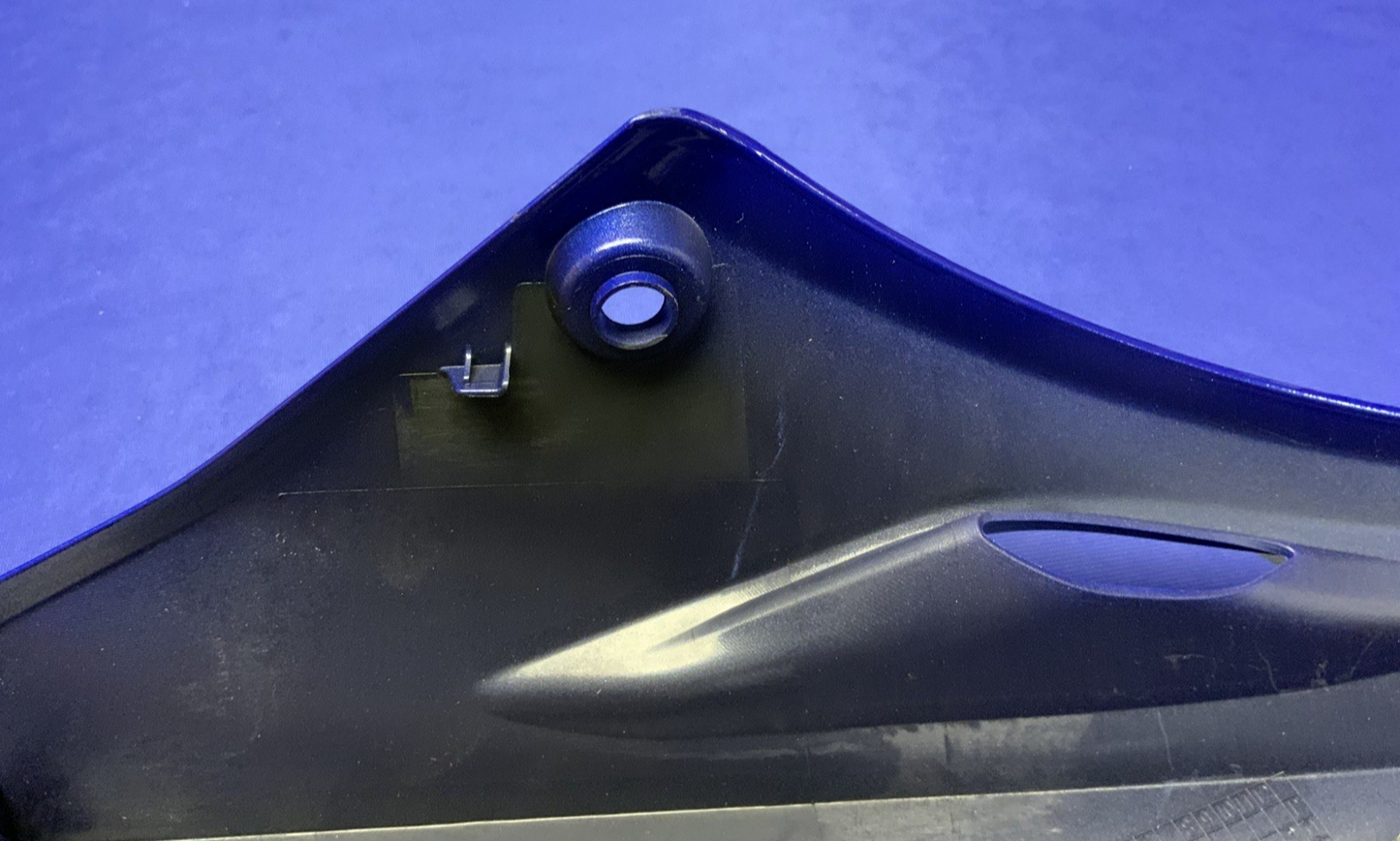 Yamaha Right Upper Fairing (Blue) YZF-R6 2017-2024 OEM BN6-2117W-00-P0