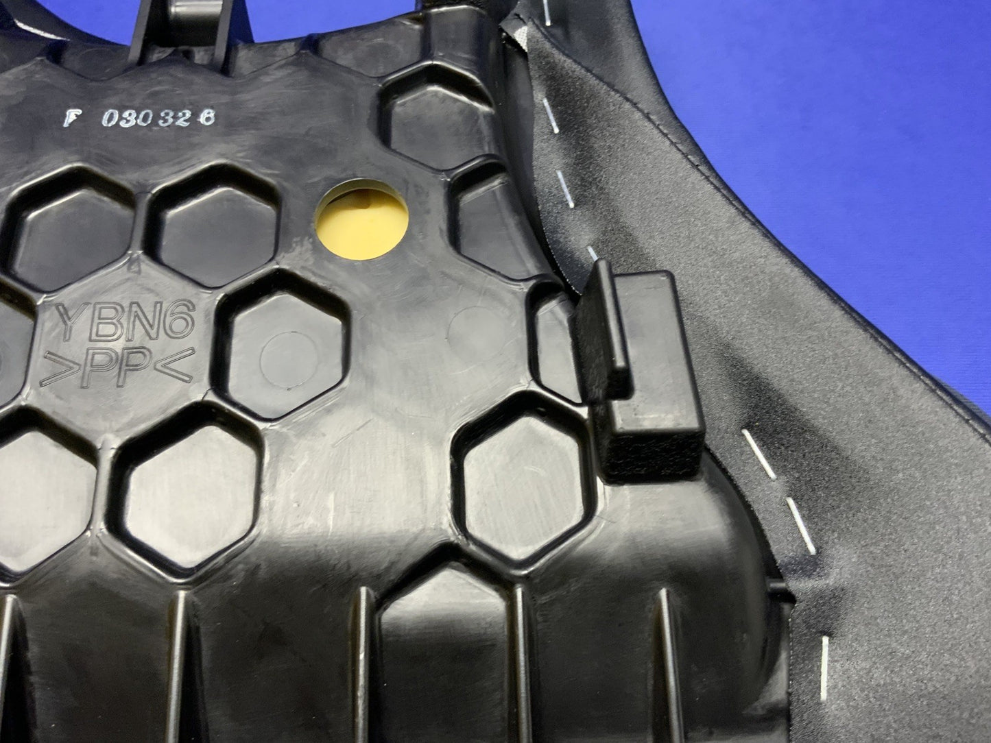 Yamaha Seat (Black) YZF-R6 2017-2024 OEM BN6-24710-01-00