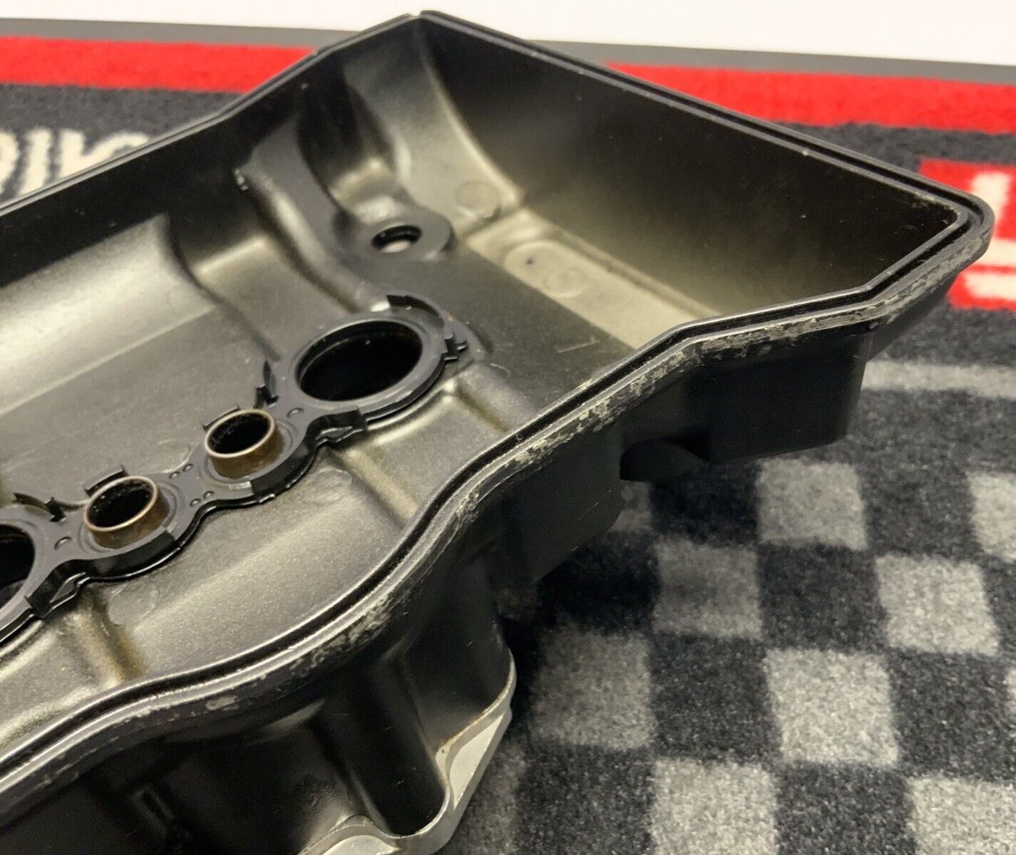 Kawasaki Cylinder Head Cover ZX-6R 2013-2022 OEM 14092-1084