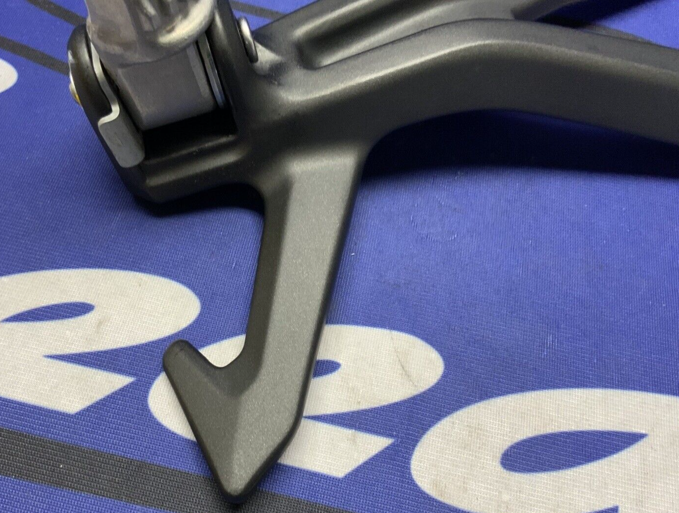 Kawasaki Left Passenger Foot Rest (Black) ZX-4R/RR 2023-2025 OEM 35063-1488-18R