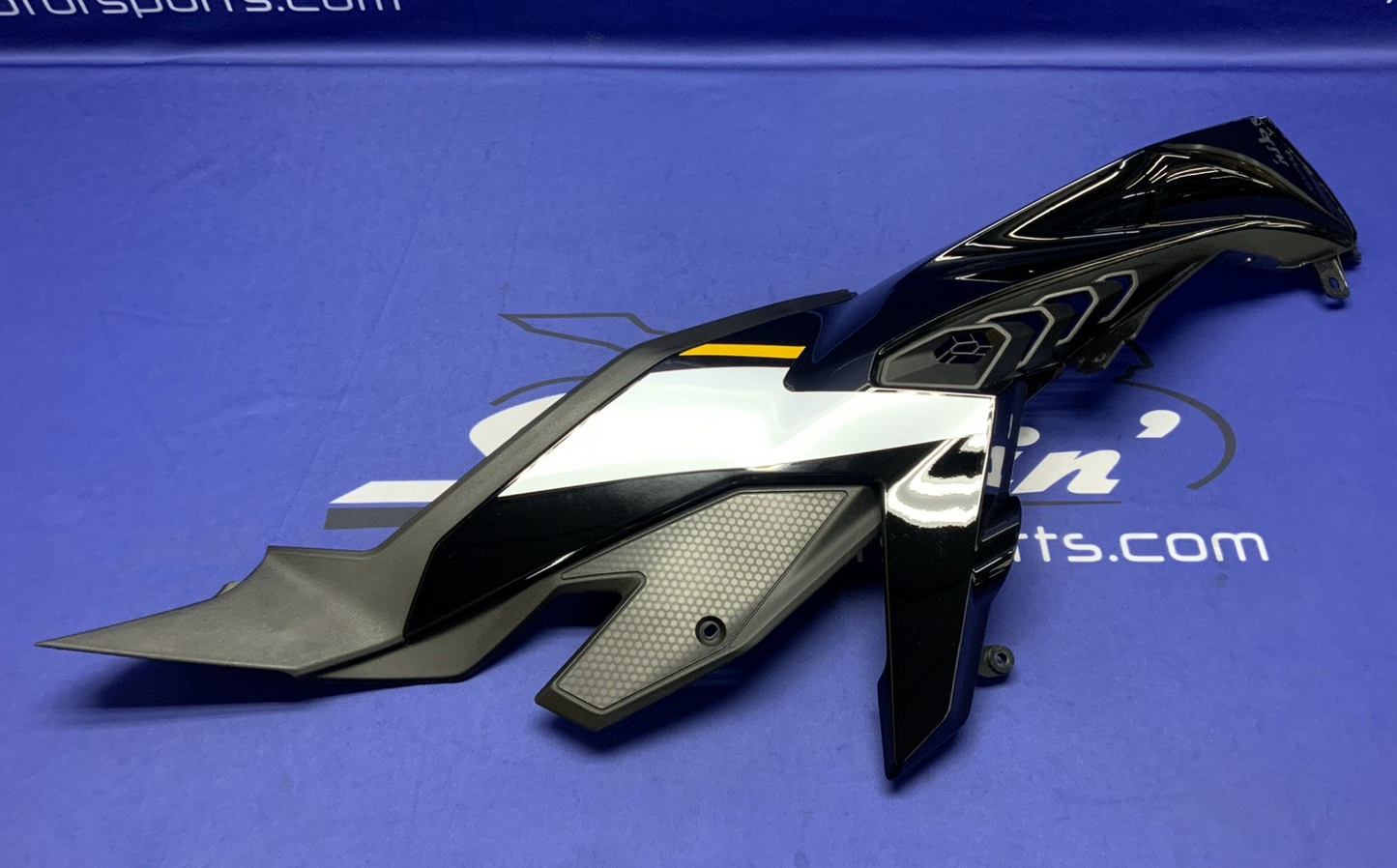 Kawasaki Right Tank Fairing (KRT) ZX-4R/RR 2023-2025 OEM 14093-0963-H8