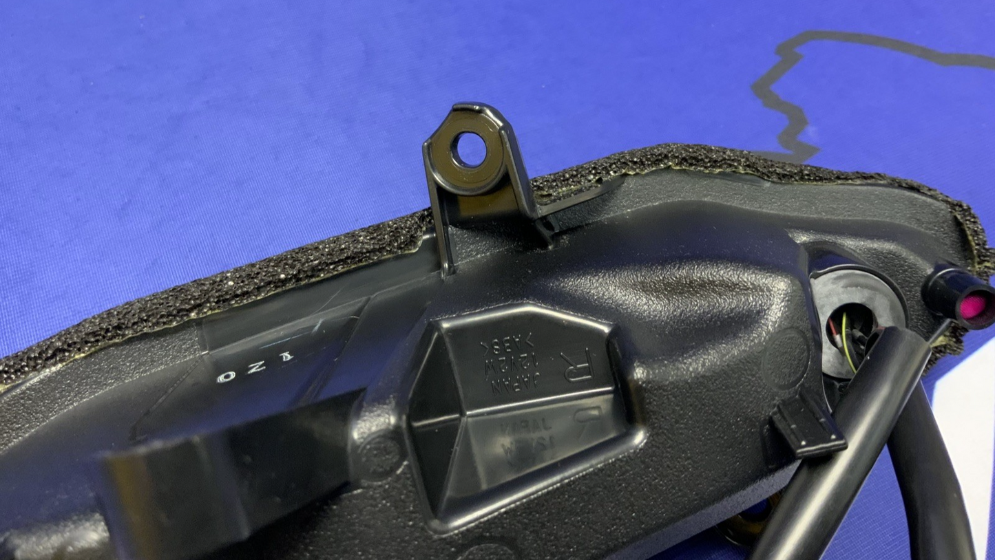 Yamaha Right Pilot Light YZF-R6 2017-2020 OEM BN6-84302-00-00
