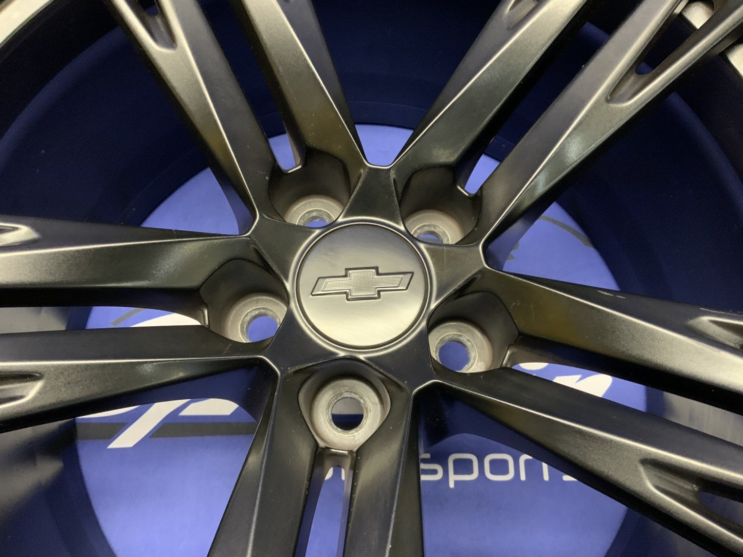 Chevrolet Front Camaro Wheel ZL1 1LE 2016-2024 OEM 84328495