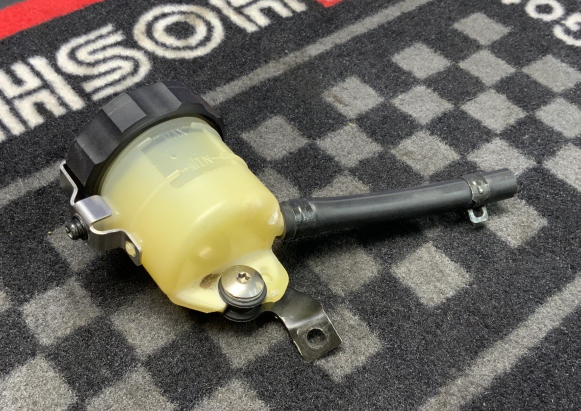 BMW Master Cylinder Reservoir S1000RR 2019-25, M1000RR 2021-25 OEM 32728405667