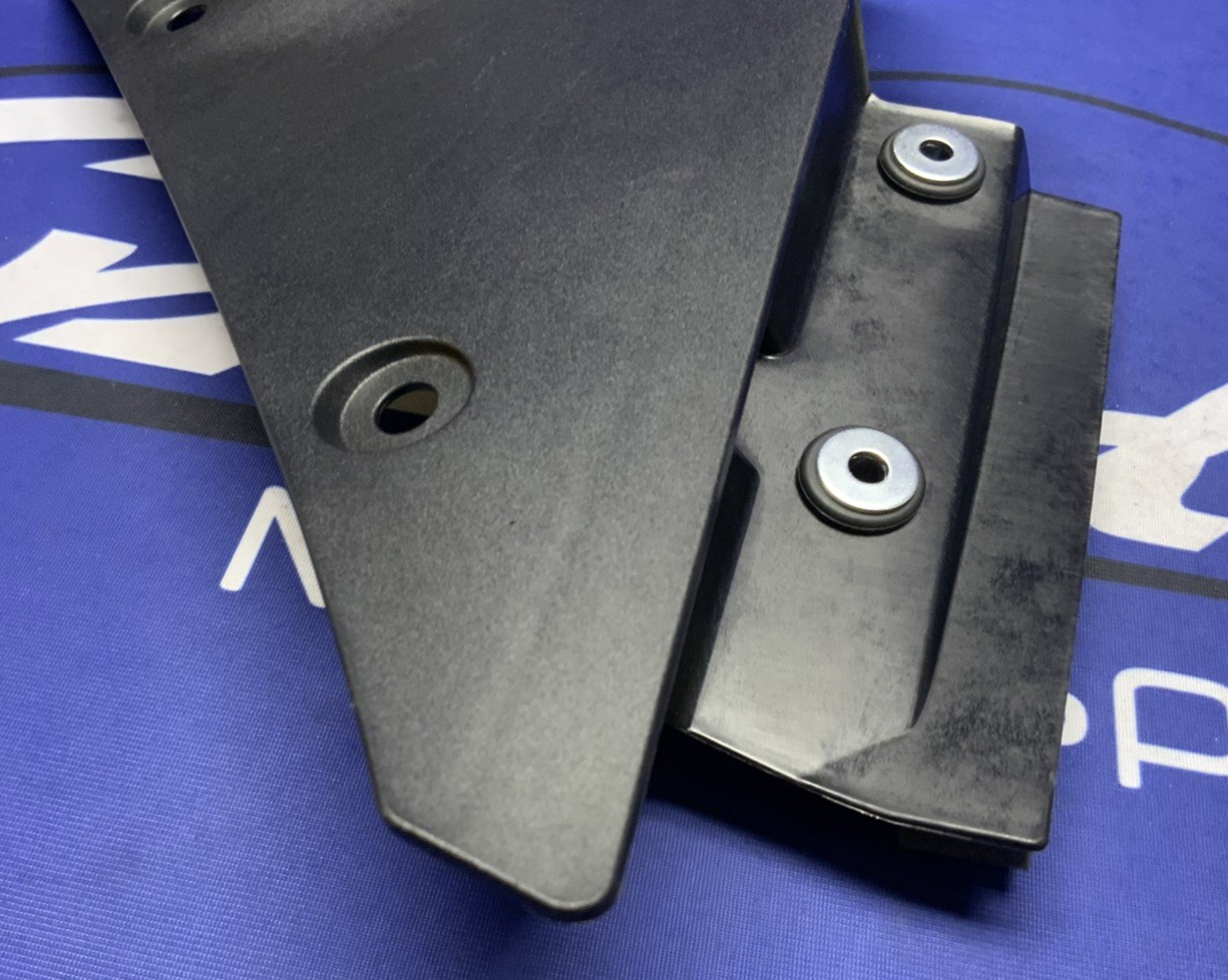 Yamaha Right Inner Cowling YZF-R9 2025 OEM BKN-2836L-00-00