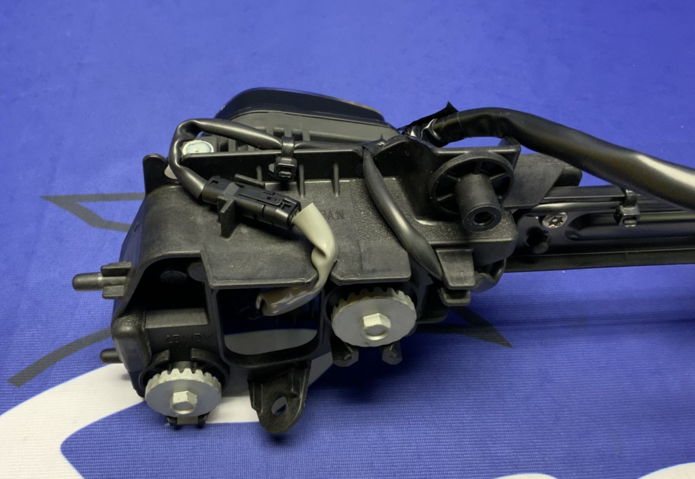 Yamaha Headlight Assembly YZF-R6 2017-2020 OEM BN6-84300-00-00