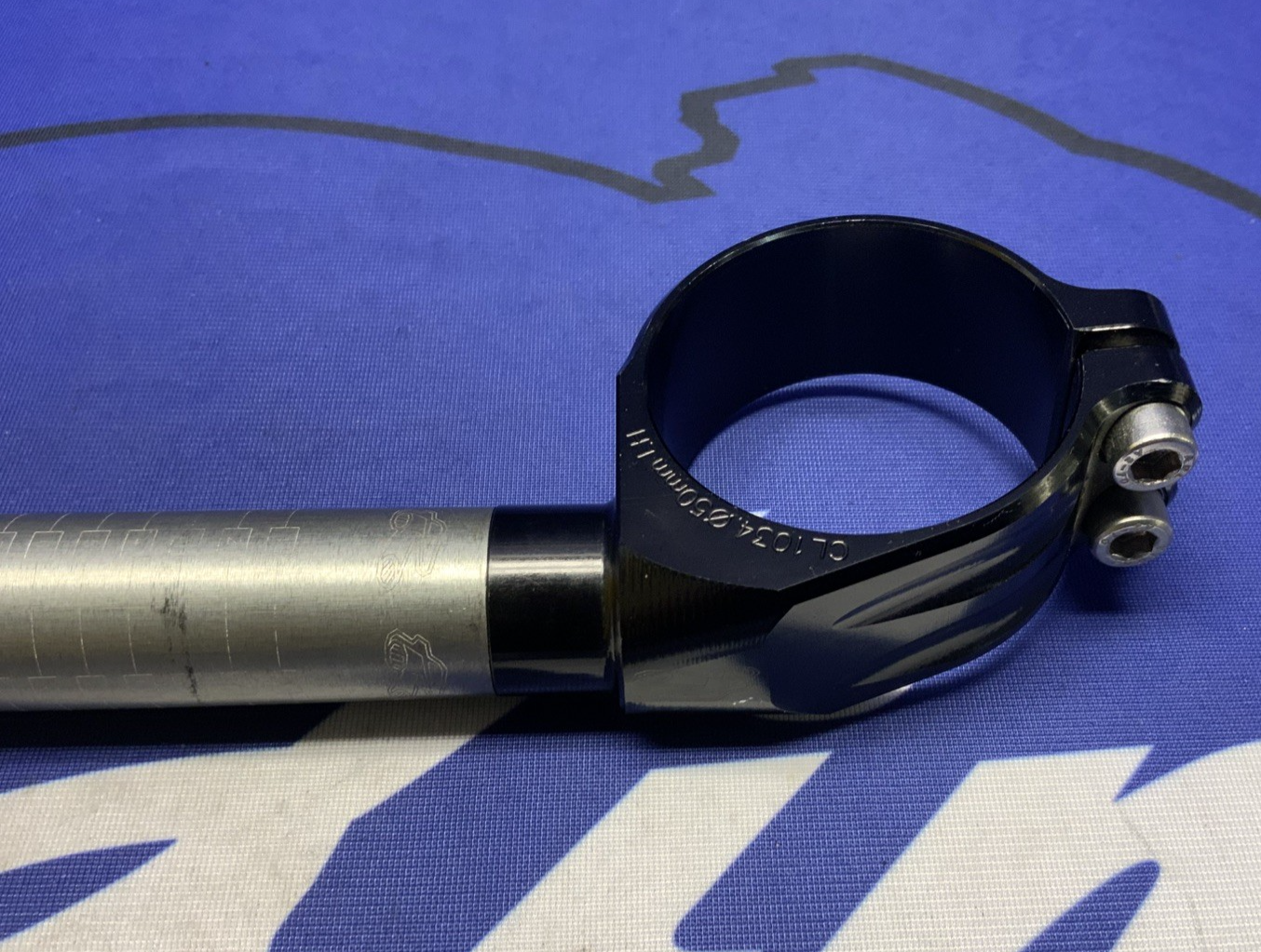 Renthal Gen3 50mm Clip-On Handlebar Set YZF-R6 2006-2024 CL110
