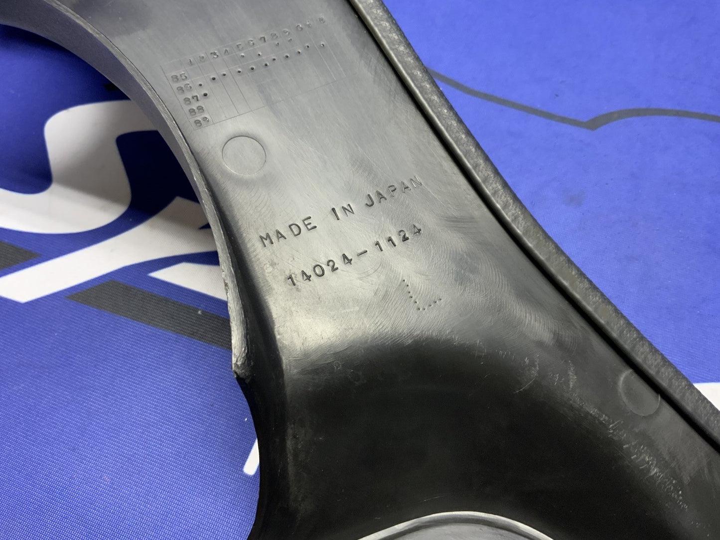 Kawasaki Left Upper Cowling GPZ1000RX 1986-1987 OEM 14024-1124
