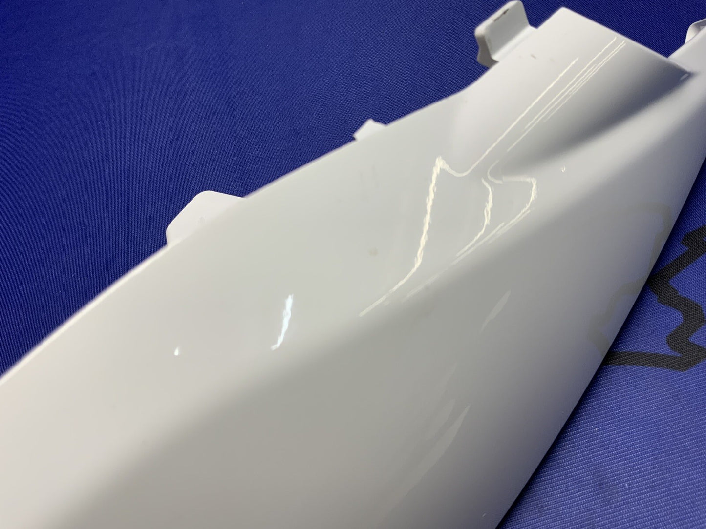 Suzuki Left Rear Frame Cover (White) GSX-8S/R 2023-2025 OEM 47210-25L00-QT7