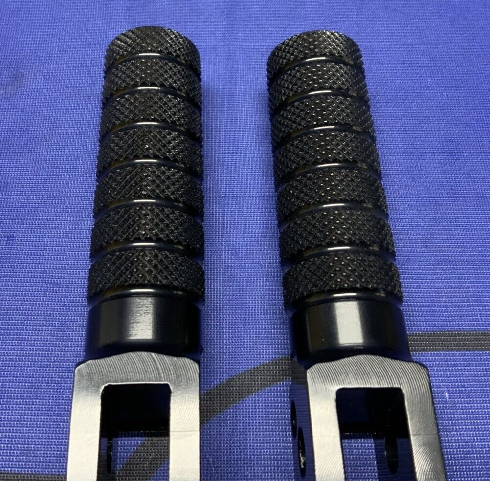 DBK Footpegs Left & Right (Black) Multistrada V2 2011-2024 PPDV07D