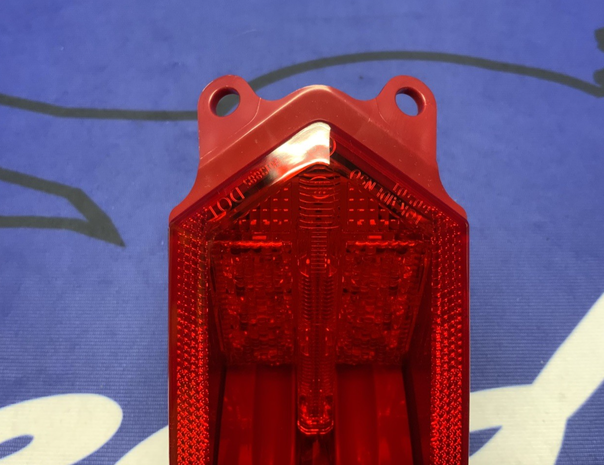 Yamaha Tail Light Assembly YZF-R9 2025 OEM BKN-84700-00-00